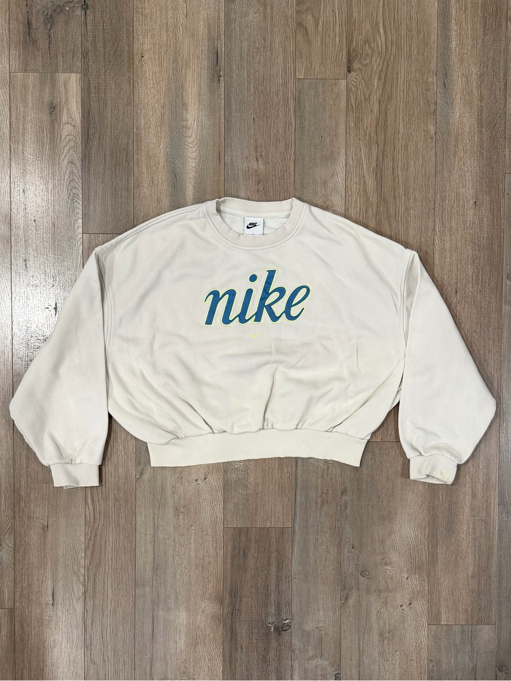 Nike Cream Crewneck Crop Top with Teal Script Logo